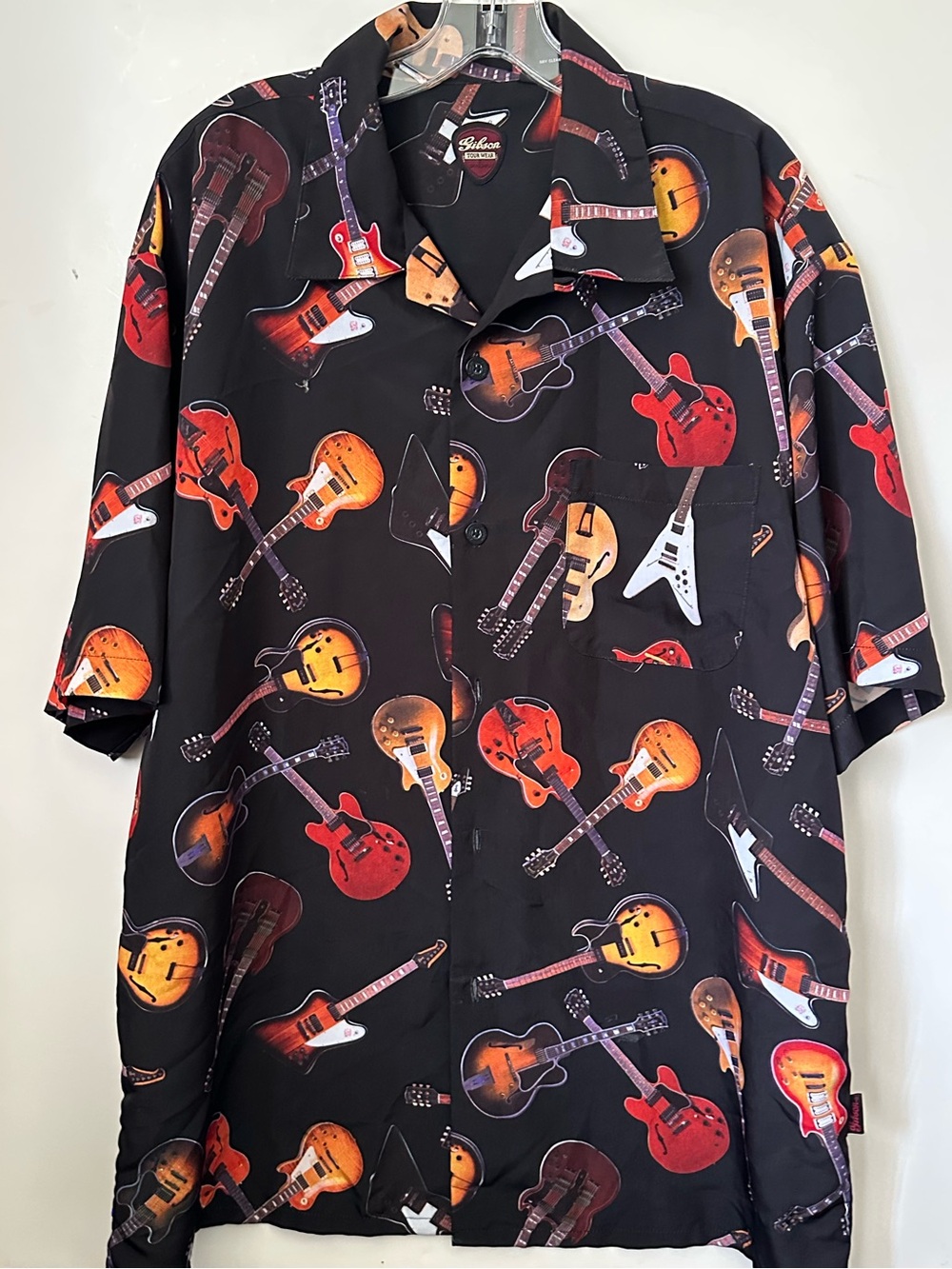 Gibson Tour Wear Dragonfly Iconic Gibson Guitars Men’s button -Front Shirt- XL